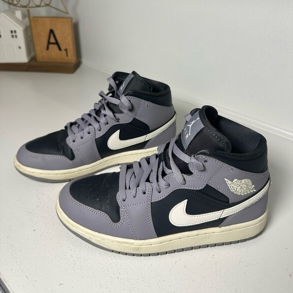 Nike Shoes - Nike Air Jordan 1 Mid Women's 8 Gray Black White Leather Sneakers BQ6472-022